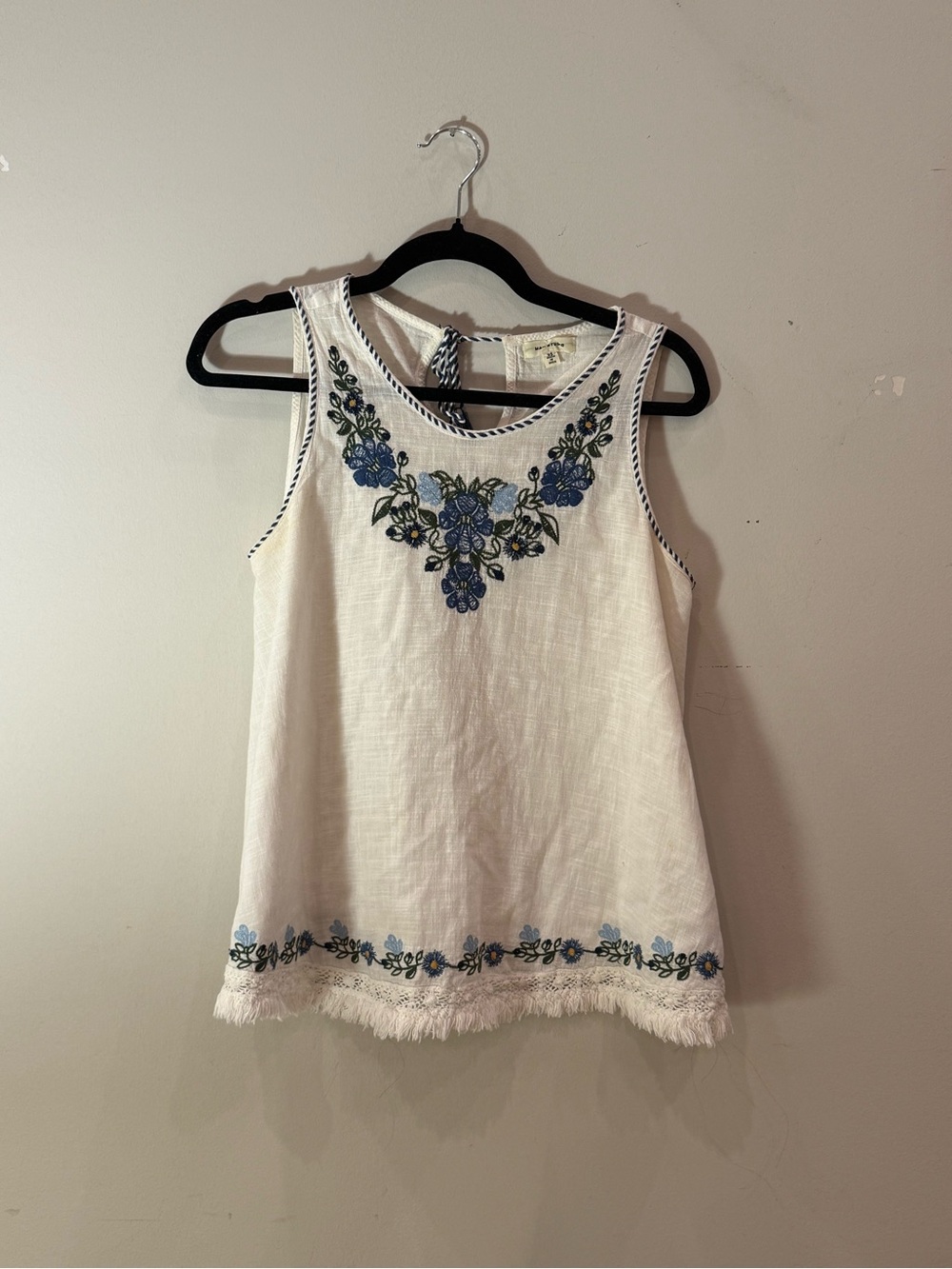 Max Studio White Tank with Blue Floral Embroidery